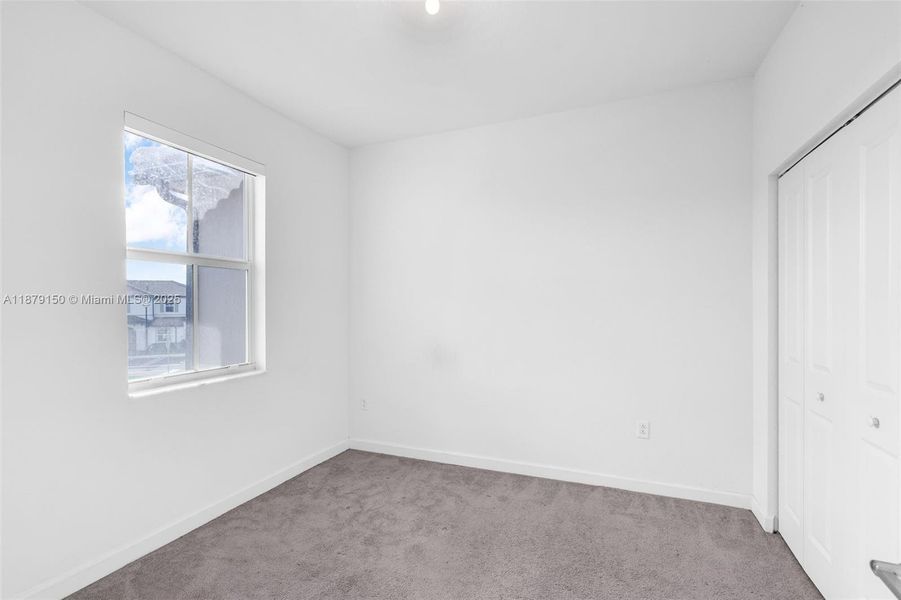 Spacious, unfurnished interior of a new home in , Miami (Image 16).