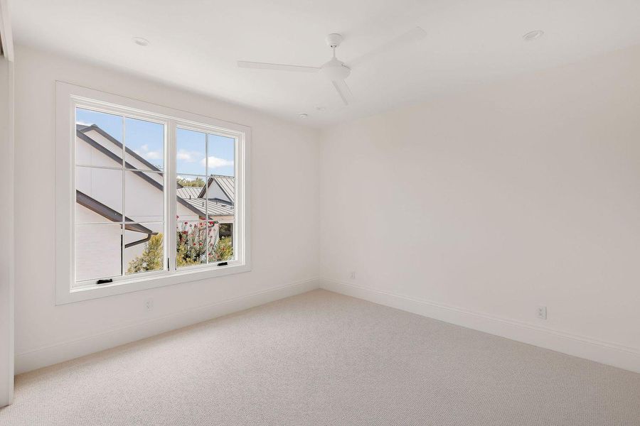 Spacious, unfurnished interior of a new home in , Austin (Image 21).