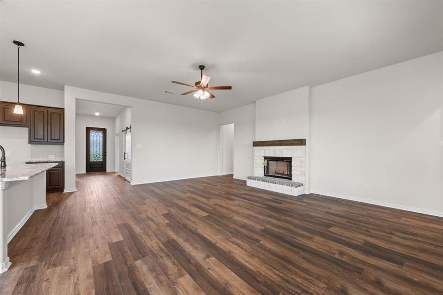 Spacious, unfurnished interior of a new home in Parker Heights, Valley View (Image 18).
