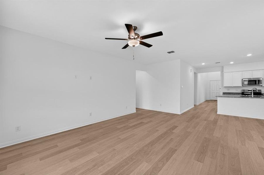 2315 Buffalo Bayou Way ~ Ready Now 2315 Buffalo Bayou Way ~ Ready Now