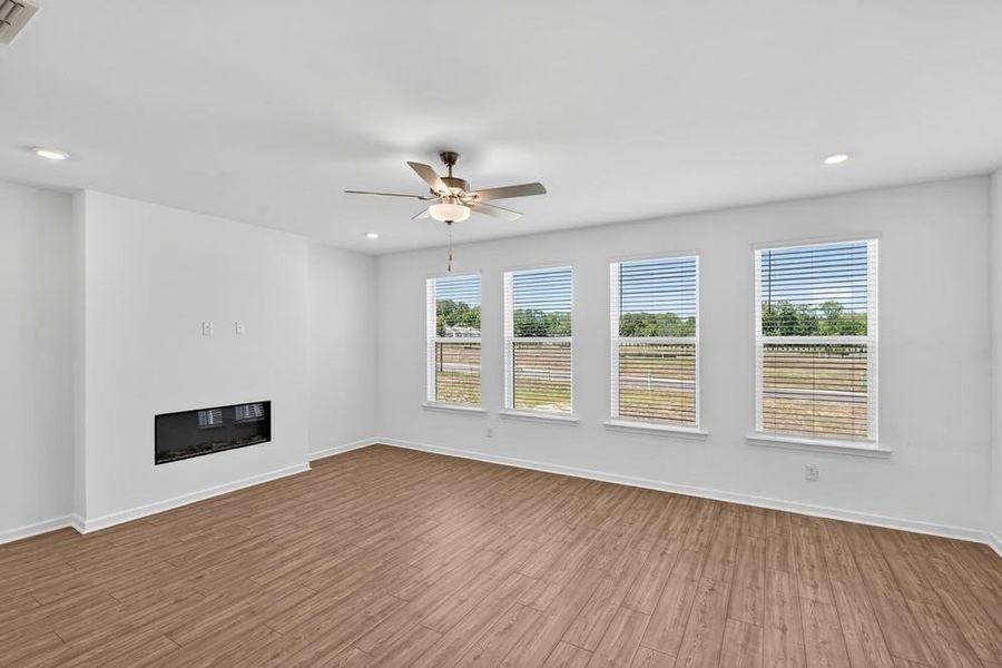 Spacious, unfurnished interior of a new home in Alder Creek, Cumming (Image 12).