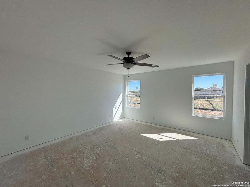 Image 36 of a home in .