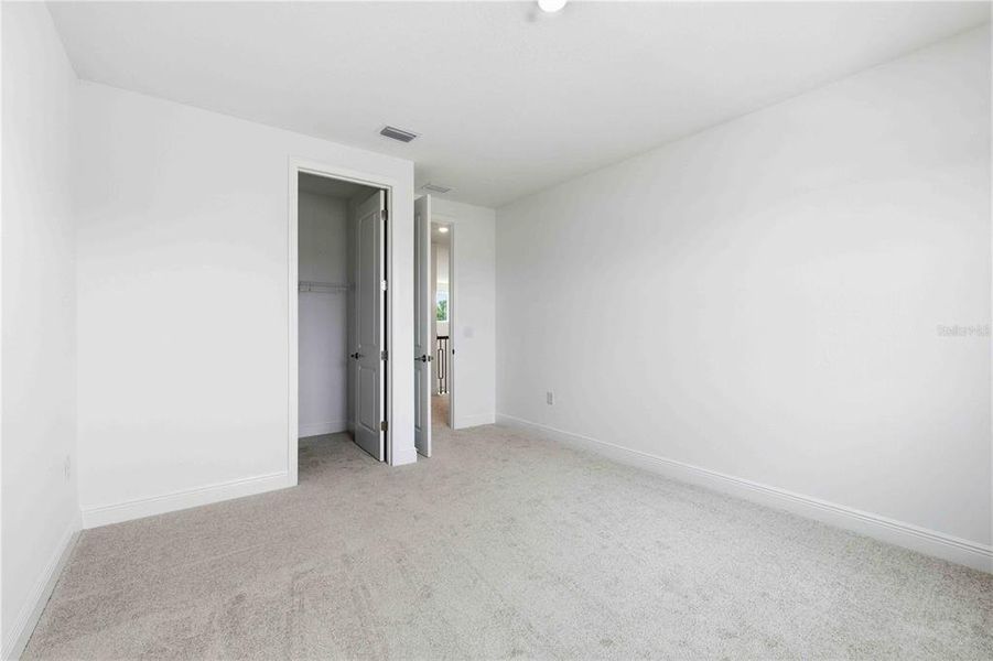 Spacious, unfurnished interior of a new home in Creeks Edge at Twin Rivers, Parrish (Image 22). Spacious, unfurnished interior of a new home in Creeks Edge at Twin Rivers, Parrish (Image 22).