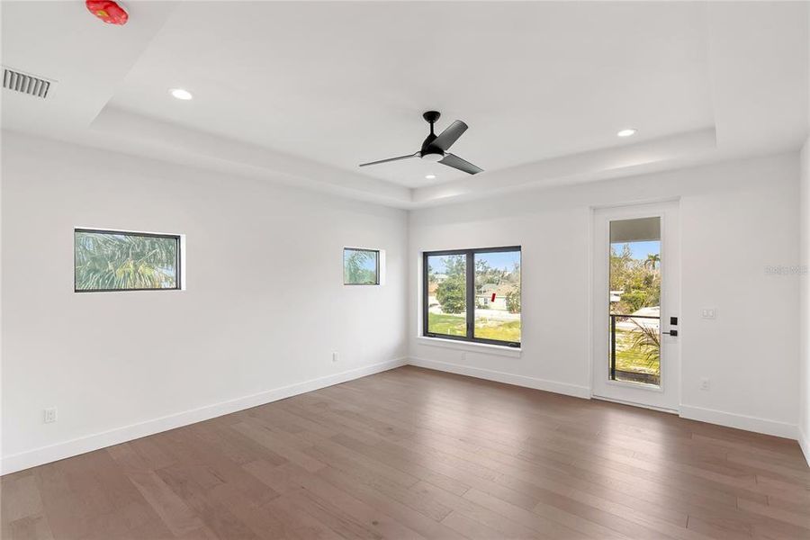 Spacious, unfurnished interior of a new home in , Longboat Key (Image 48). Spacious, unfurnished interior of a new home in , Longboat Key (Image 48).