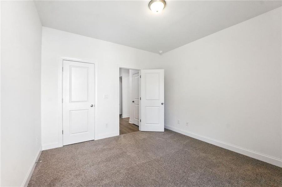 Spacious, unfurnished interior of a new home in , Buford (Image 35).