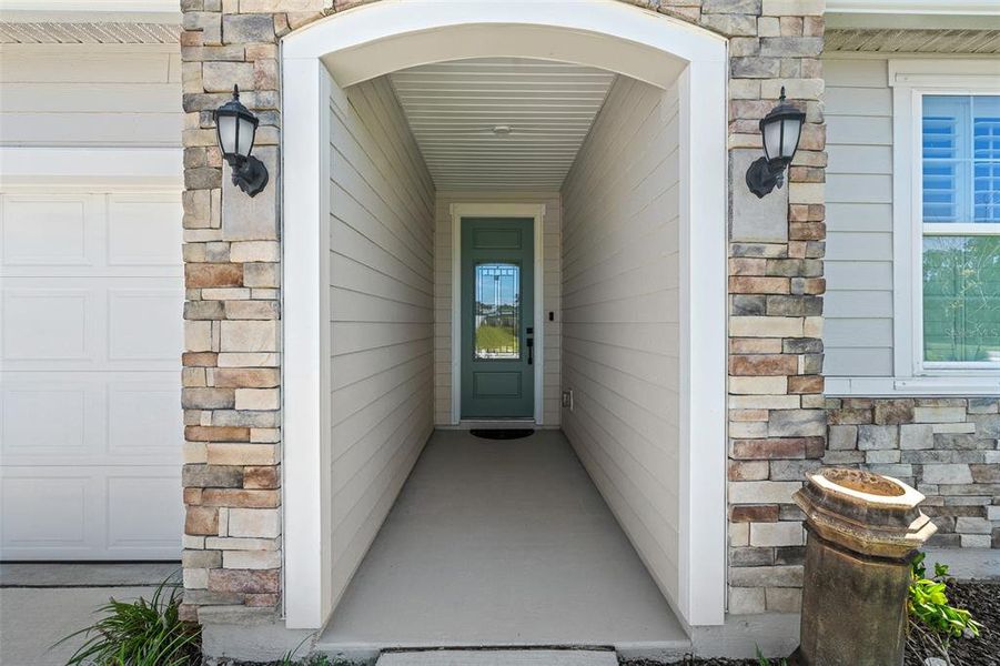 Exterior details and patio area of a home in , Flagler Beach (Image 33).