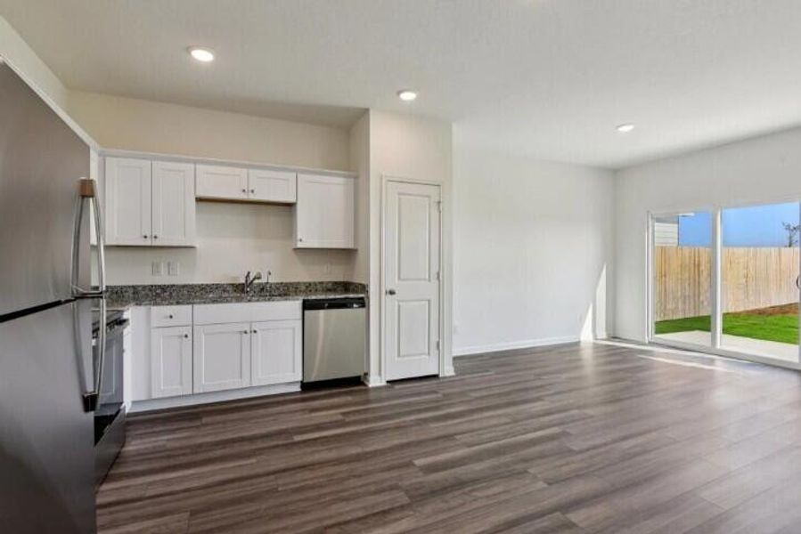 Image 14 of a home in Pinckney Place.