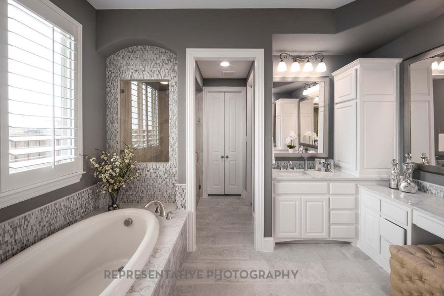 Furnished interior view inside a new home in Briarley, Montgomery (Image 18).