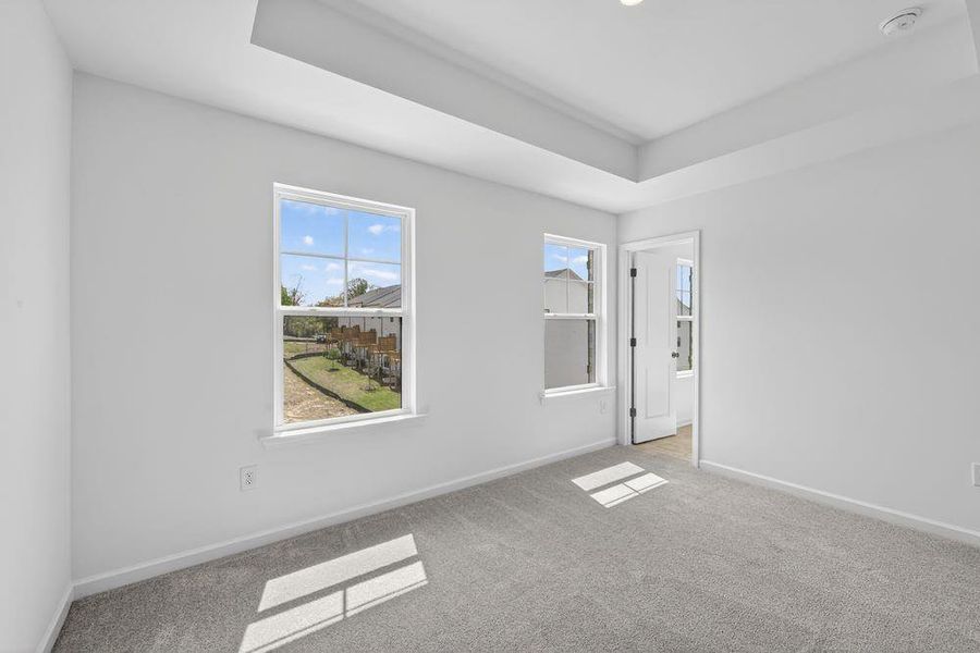 Spacious, unfurnished interior of a new home in Rosewood Farm, Lawrenceville (Image 27).