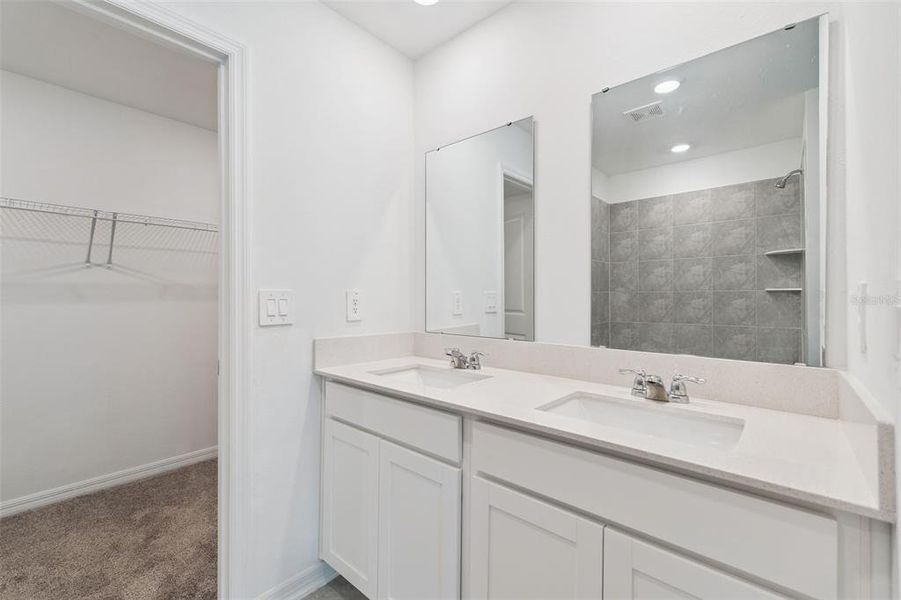 Furnished interior view inside a new home in Peace Creek Reserve: Legacy Collection, Winter Haven (Image 5). Furnished interior view inside a new home in Peace Creek Reserve: Legacy Collection, Winter Haven (Image 5).