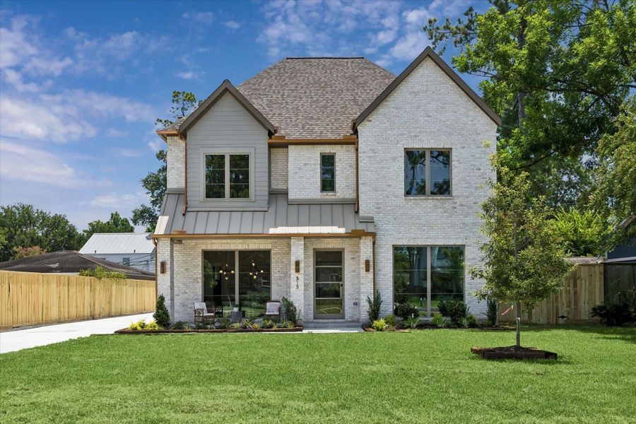 Front exterior of a new home in , Houston, TX, highlighting curb appeal (Image 1). Front exterior of a new home in , Houston, TX, highlighting curb appeal (Image 1).