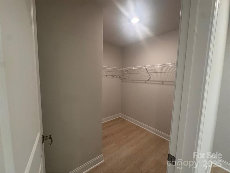Spacious, unfurnished interior of a new home in Pine Trace, Gastonia (Image 20). Spacious, unfurnished interior of a new home in Pine Trace, Gastonia (Image 20).