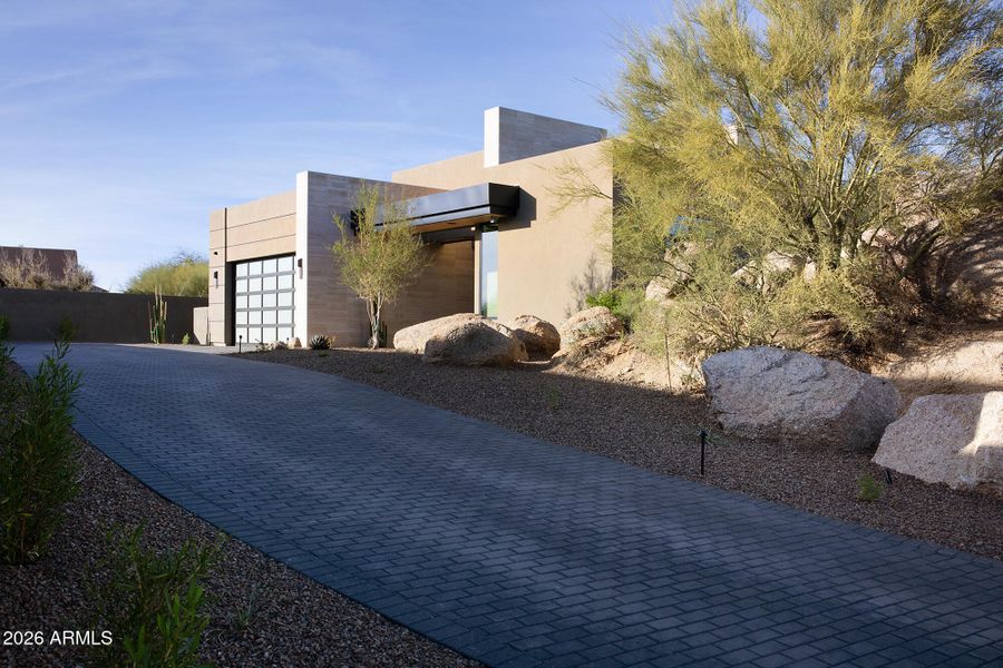 26-010(DOM)01 26-010(DOM)01