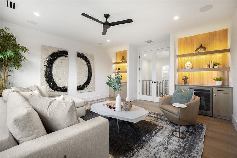 Furnished interior view inside a new home in , Dallas (Image 9).