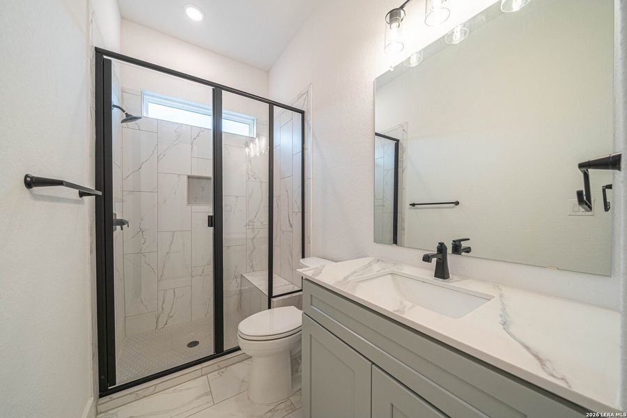 Furnished interior view inside a new home in , Kerrville (Image 9).