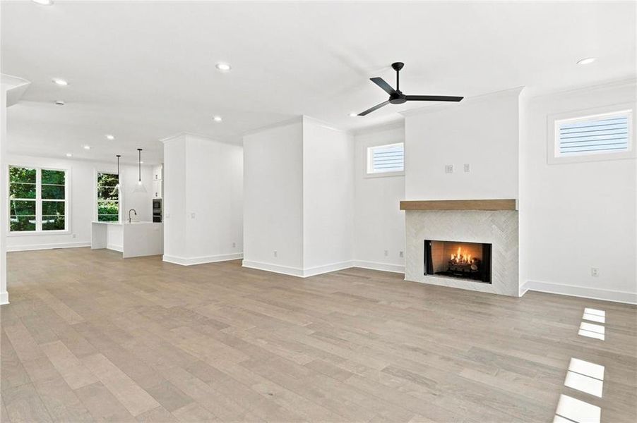 Spacious, unfurnished interior of a new home in Parkside Roswell, Roswell (Image 31).