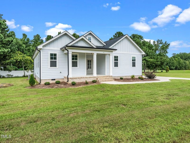 1-web-or-mls-15 Bella-3 1-web-or-mls-15 Bella-3