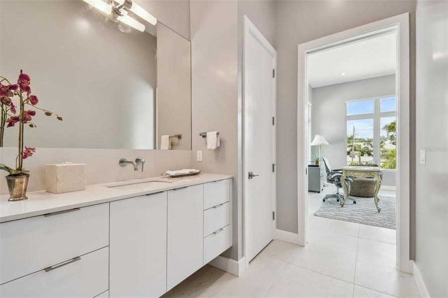 Furnished interior view inside a new home in , Tampa (Image 14). Furnished interior view inside a new home in , Tampa (Image 14).