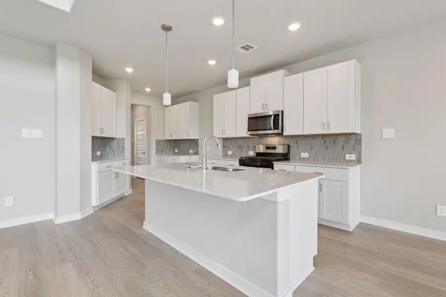 Furnished interior view inside a new home in Kingdom Heights, Rosenberg (Image 8).