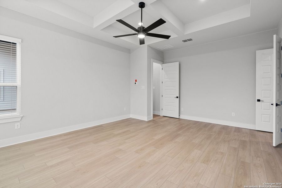 Spacious, unfurnished interior of a new home in Potranco Oaks, Castroville (Image 14). Spacious, unfurnished interior of a new home in Potranco Oaks, Castroville (Image 14).
