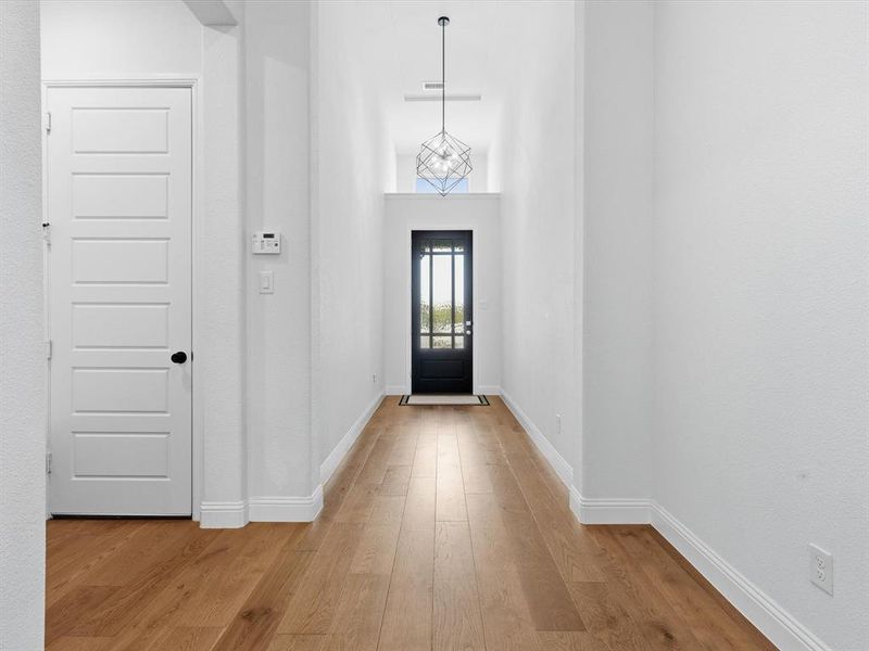 Spacious, unfurnished interior of a new home in Nelson Lake, Rockwall (Image 21). Spacious, unfurnished interior of a new home in Nelson Lake, Rockwall (Image 21).