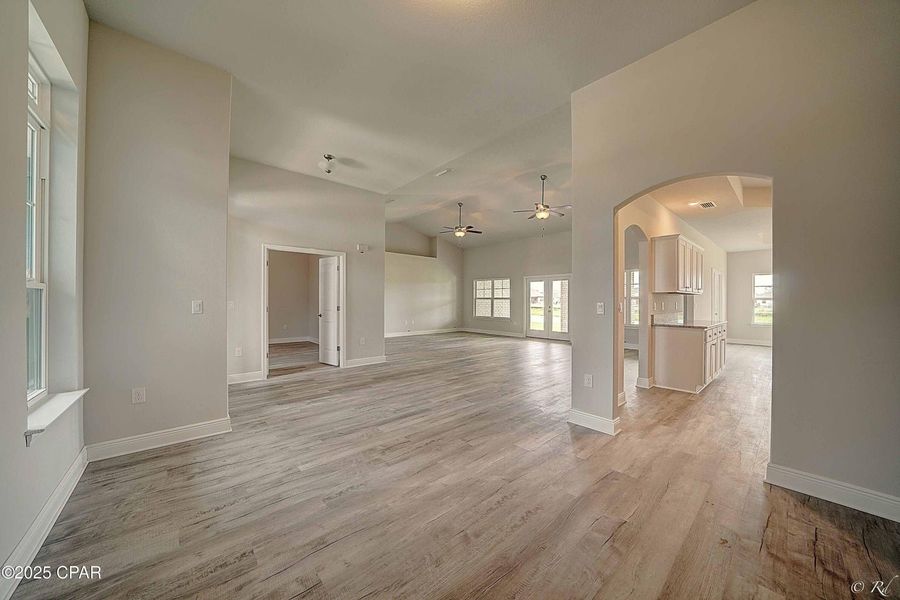 Spacious, unfurnished interior of a new home in Cedar Creek at Deerpoint Lake, Panama City (Image 12). Spacious, unfurnished interior of a new home in Cedar Creek at Deerpoint Lake, Panama City (Image 12).