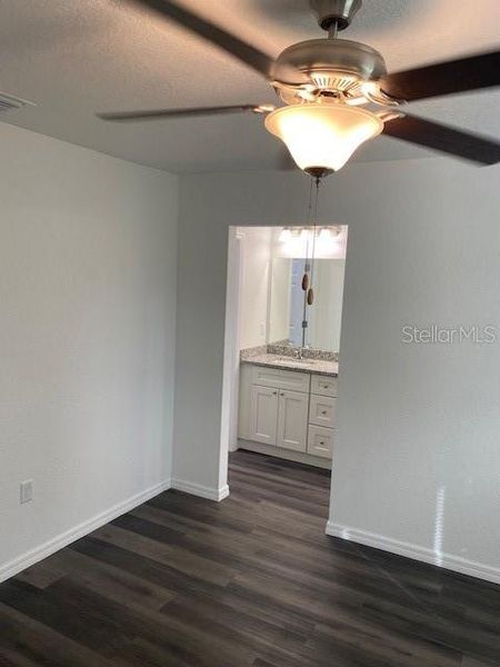Spacious, unfurnished interior of a new home in , Ocklawaha (Image 32).