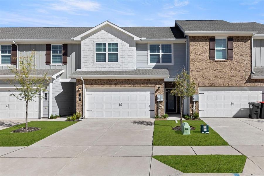 01. 1404 Lake Alpine - Front