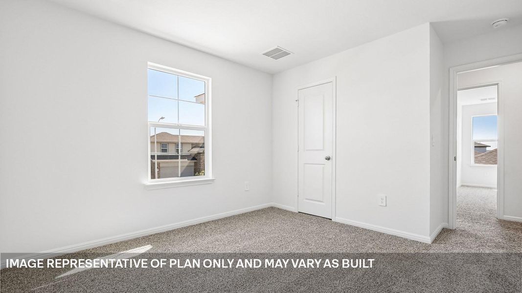 Spacious, unfurnished interior of a new home in Bar W Ranch, Leander (Image 37).