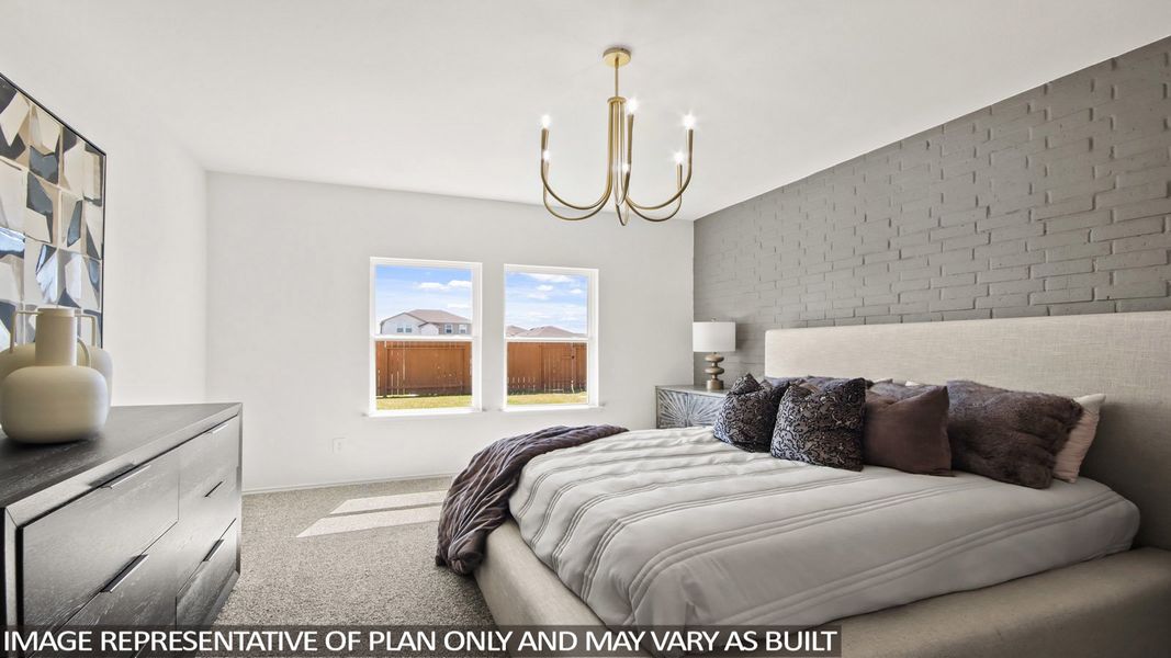 Representative furnished interior of a home built from the E40N (Horton-e) by D.R. Horton in Sunterra, Katy (Image 19).