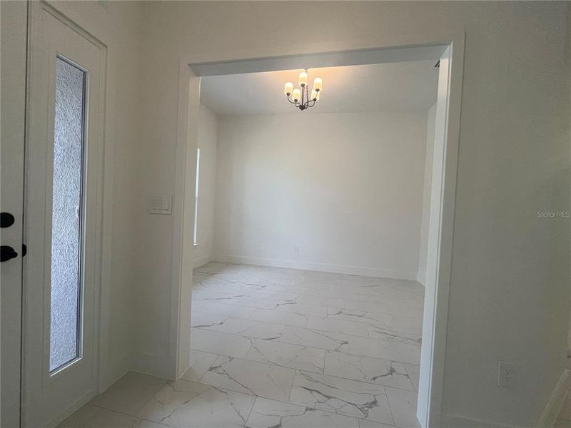 Spacious, unfurnished interior of a new home in , Ocala (Image 11).