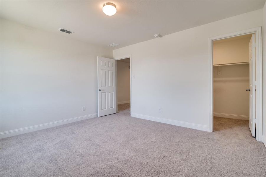 Spacious, unfurnished interior of a new home in , Crandall (Image 24).