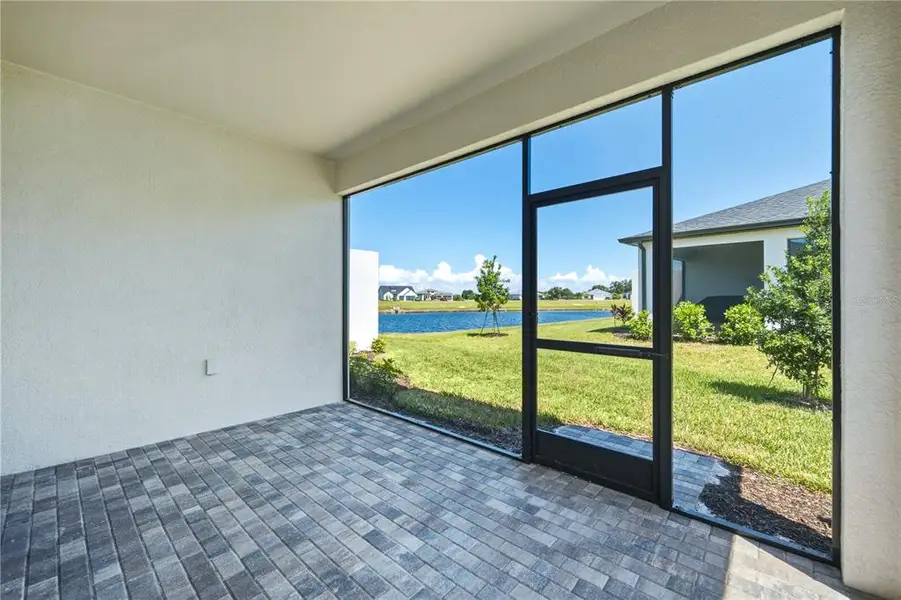 Exterior details and patio area of a home in , Apollo Beach (Image 18).