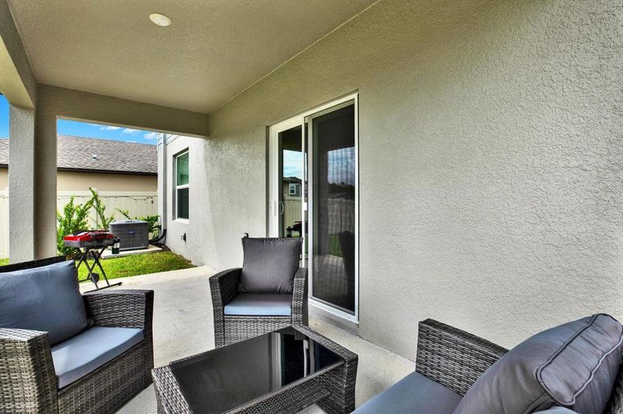 Furnished interior view inside a new home in Two Rivers: The Manors II, Zephyrhills (Image 17). Furnished interior view inside a new home in Two Rivers: The Manors II, Zephyrhills (Image 17).
