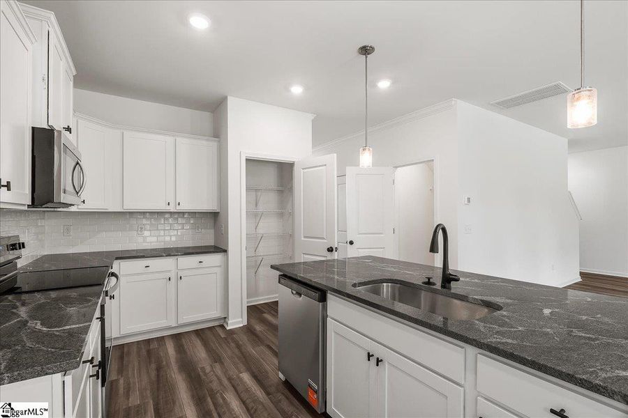 Furnished interior view inside a new home in Lynbrook, Boiling Springs (Image 10). Furnished interior view inside a new home in Lynbrook, Boiling Springs (Image 10).