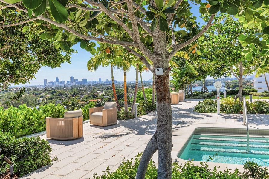 Community amenities in , Bay Harbor Islands (Image 26).