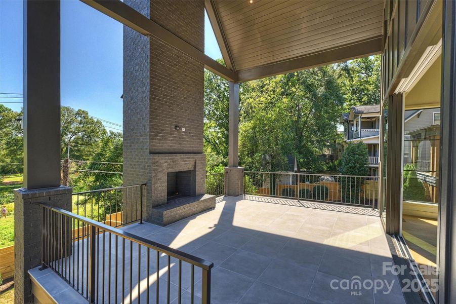 Exterior details and patio area of a home in , Charlotte (Image 3).