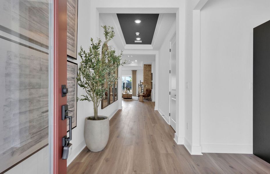Representative furnished interior of a home built from the Mahogany by Pulte Homes in Fiddler's Cove, Kingsland (Image 13).