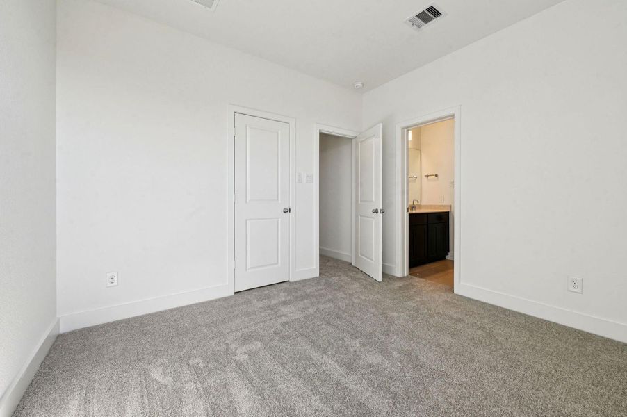 22307 Prickly Pear Bed + Bath