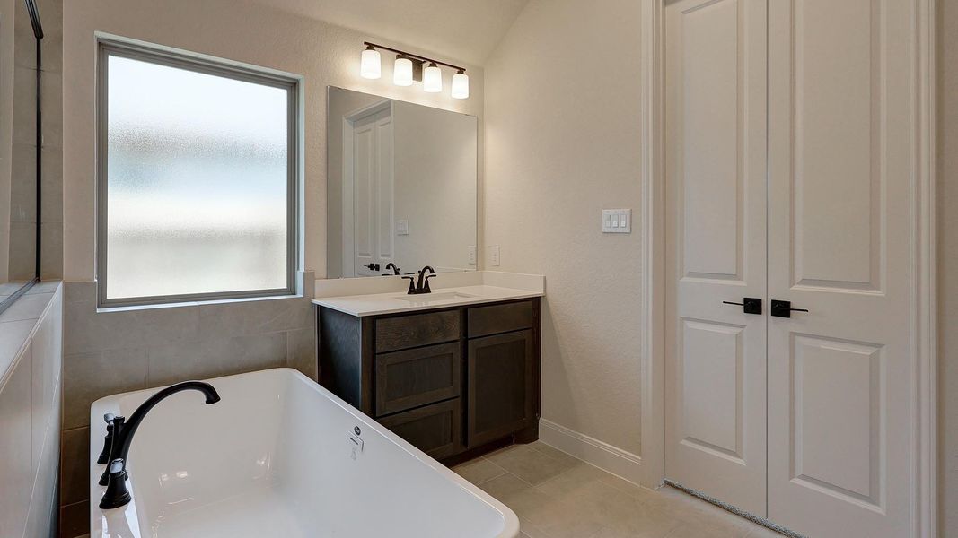 Furnished interior view inside a new home in Kallison Ranch, San Antonio (Image 12). Furnished interior view inside a new home in Kallison Ranch, San Antonio (Image 12).