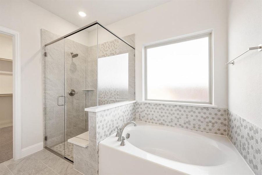 Furnished interior view inside a new home in El Dorado, Granbury (Image 18).