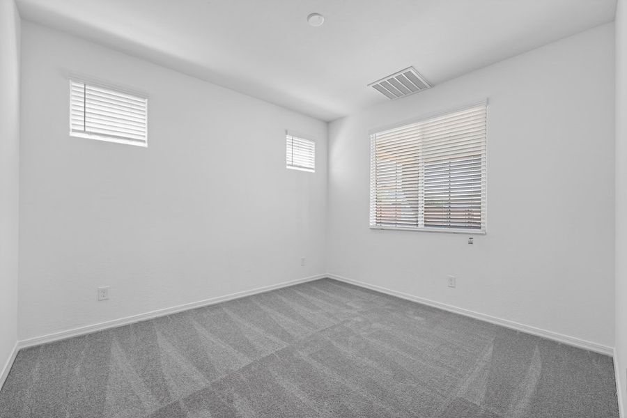 Spacious, unfurnished interior of a new home in La Mira, Mesa (Image 20). Spacious, unfurnished interior of a new home in La Mira, Mesa (Image 20).