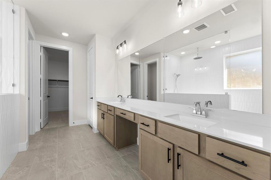 14. 3905 Mescalbean - Bath