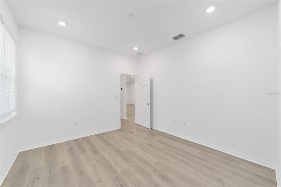 Spacious, unfurnished interior of a new home in On Top of the World Communities, Ocala (Image 32).