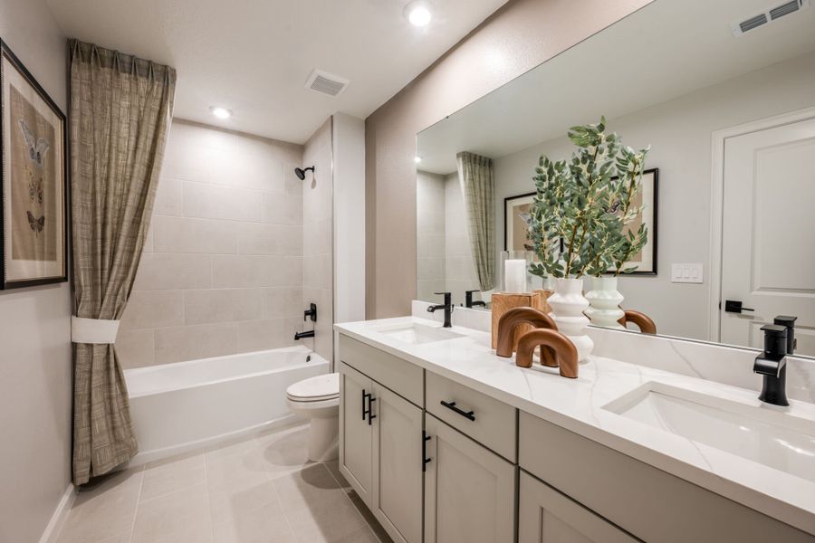 Representative furnished interior of a home built from the Myrtle by Mattamy Homes in Pasadena Ridge Master, Dade City (Image 17).