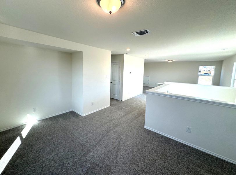 Spacious, unfurnished interior of a new home in Sonterra - Cool Water, Jarrell (Image 13).