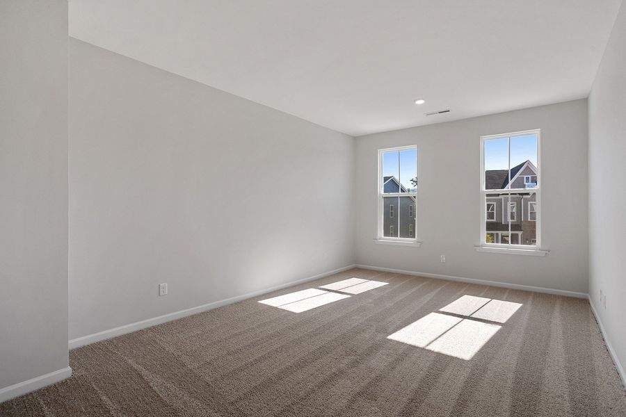 Spacious, unfurnished interior of a new home in Ovation at Sweetbrier, Durham (Image 29).