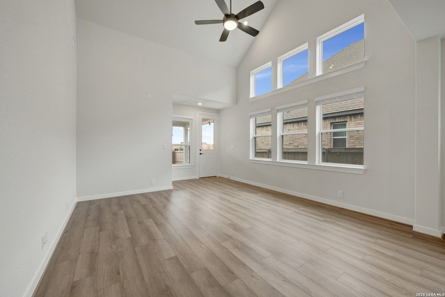 Spacious, unfurnished interior of a new home in Mayfair - Select Garden Series, New Braunfels (Image 21). Spacious, unfurnished interior of a new home in Mayfair - Select Garden Series, New Braunfels (Image 21).