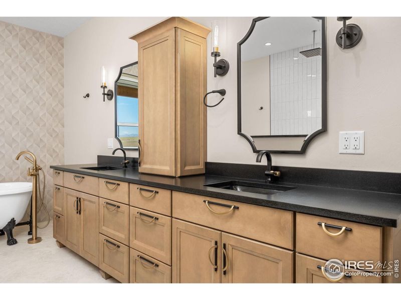 Furnished interior view inside a new home in , Milliken (Image 10).