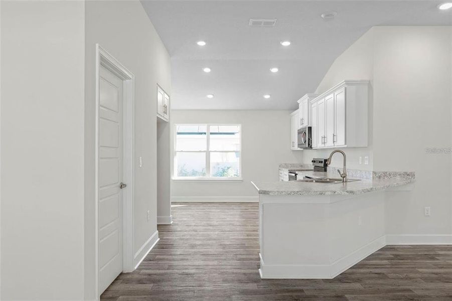 Furnished interior view inside a new home in Palm Coast, Palm Coast (Image 8).